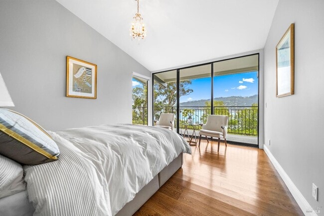 Photo - 30 Eucalyptus Rd