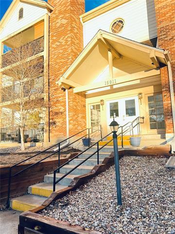 Photo - 15911 E Dakota Pl Unidad 301