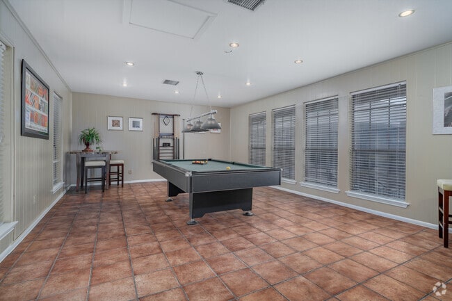 Billiards Lounge