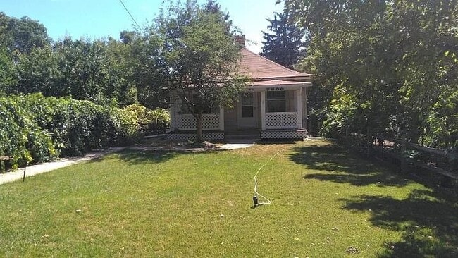 Building Photo - 7800 Bradburn Blvd