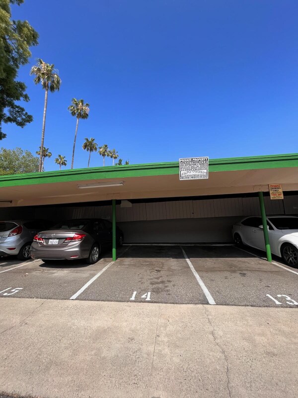 770 E Washington Blvd