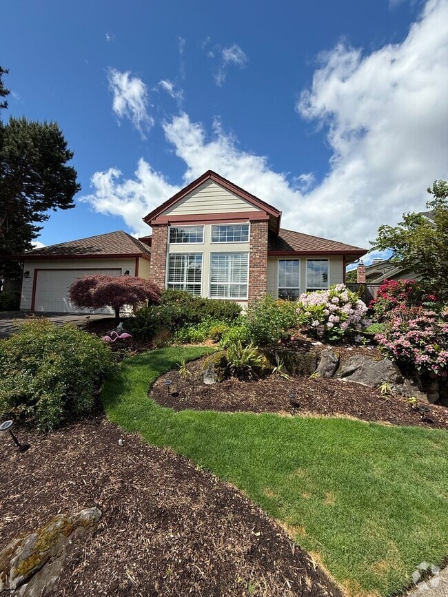 Building Photo - Live at Steamboat Landing – Luxury Riverfr... Rental