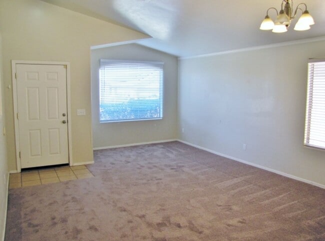 Photo - 4BR/2BA/2CG, 1889 sq.ft. in Copper Point subdivision, Sierra Vista, AZ