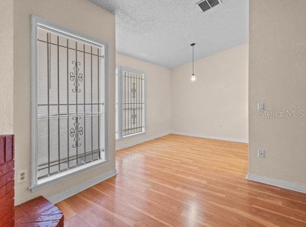 Photo - 652 St Johns Ct Unit 652