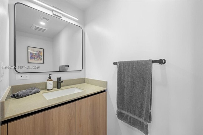Photo - 121 NE 5th St Unit 3006