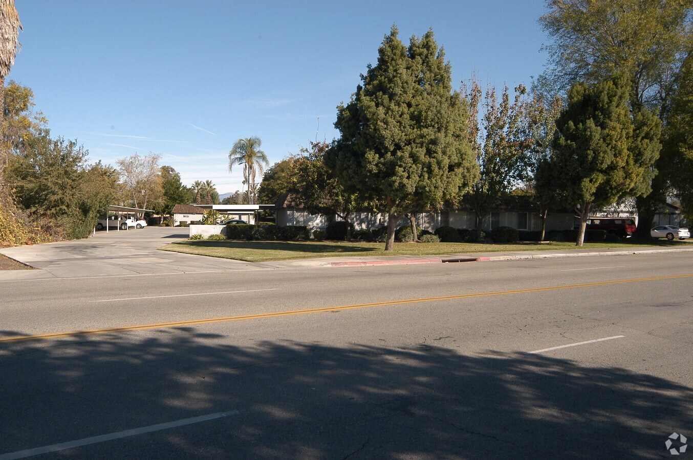 Photo - 5021 Jurupa Ave