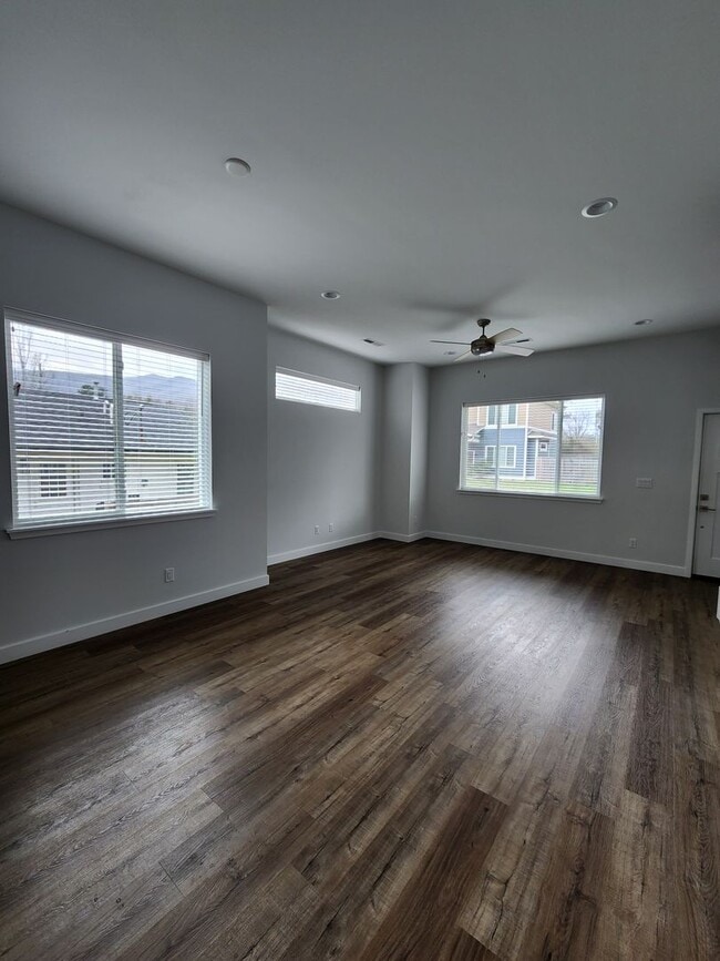 Photo - Black Mountain Rental!