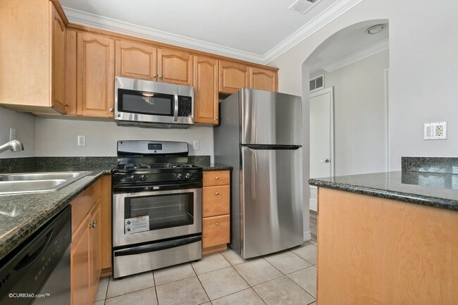 Warren Bostonia Townhomes