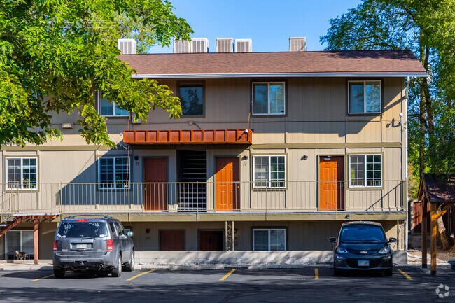 SLICK ROCK APARTMENTS