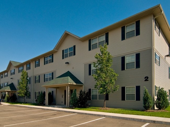Building Photo - Park Place Student Housing Rental
