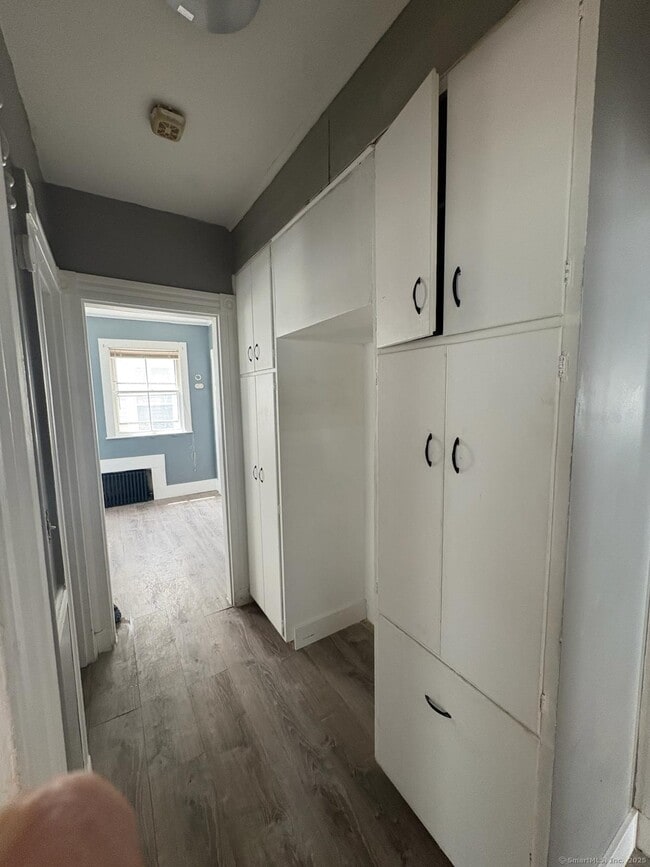 319 Sherman Ave Unit 1st fl