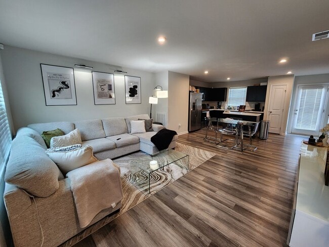 Photo - Nice 3 Bedroom Home in Robinson Park