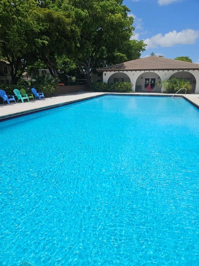 Photo - 2800 Riverside Dr Condo Unit 101