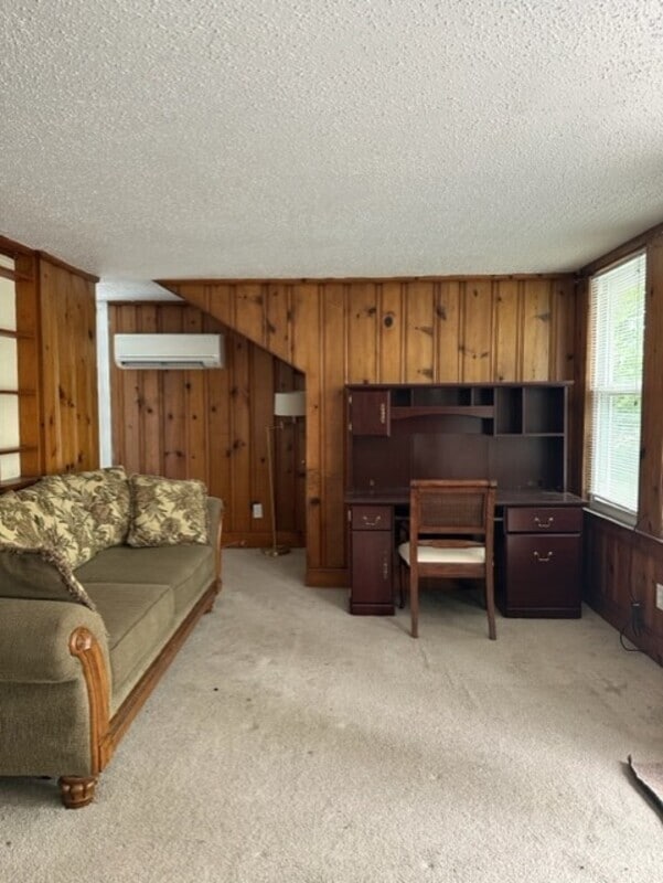 Photo - 705 1/2 Michaelmas Avenue - 1