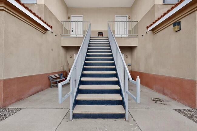 Photo - 4200 Ridgeway Ct