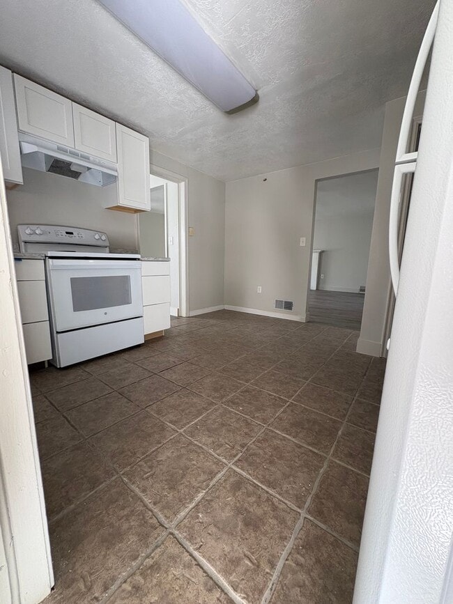 Photo - 760-762 N 100 W Unidad 762