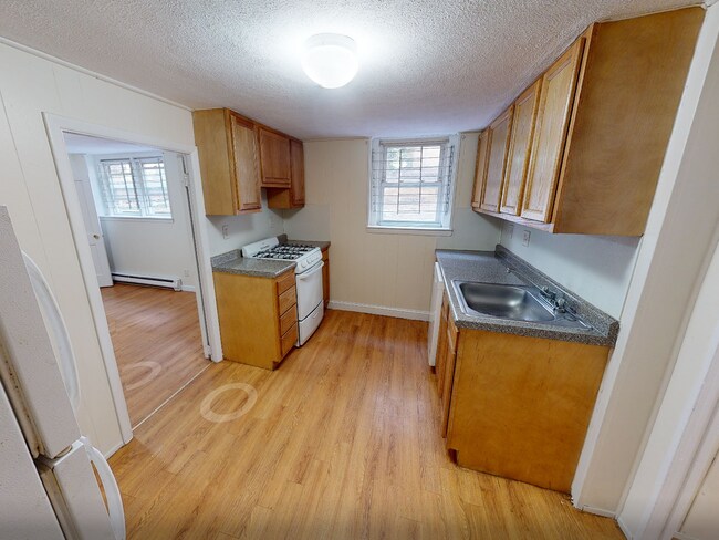 Building Photo - 132 Sutherland Rd Unit 119-A Rental