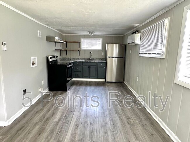 Photo - 330 Cumberland Ave Unit C