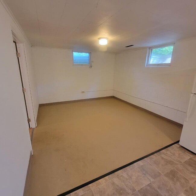 Photo - 421 Prentis Ave
