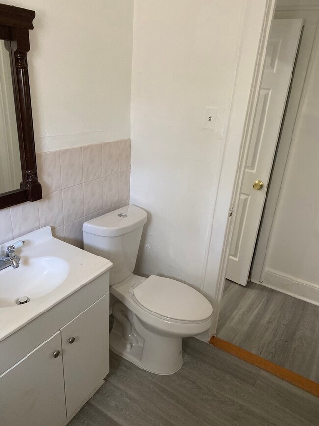 Photo - 463 S 10th Ave Unidad 2