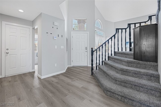 Photo - 8433 Dry Cliff Cir