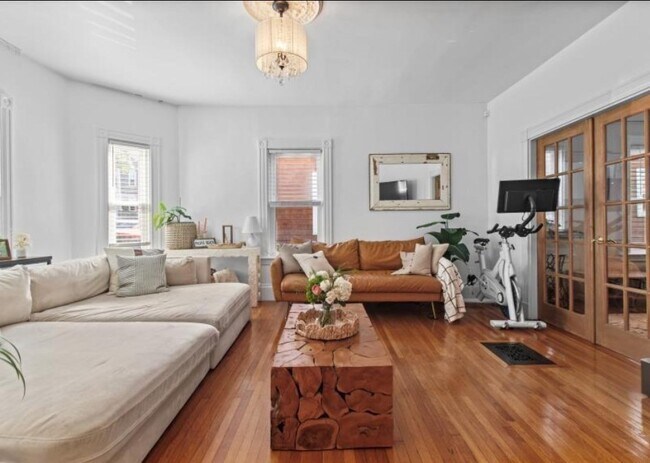 Photo - 36 Msgr Patrick J Lydon Way Unit 1