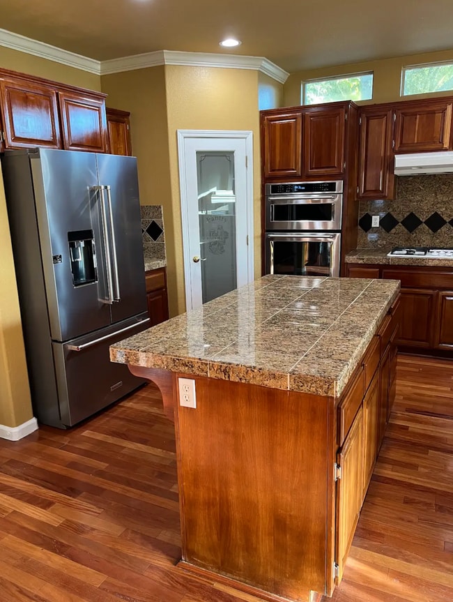 Photo - Breath-Taking Natomas 4/3 (Exclusive Priva...