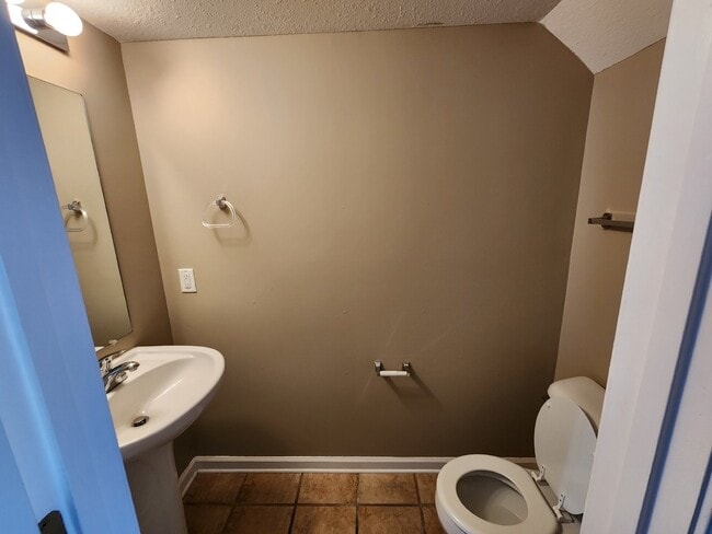 Photo - 5E BLACK JACK WAY