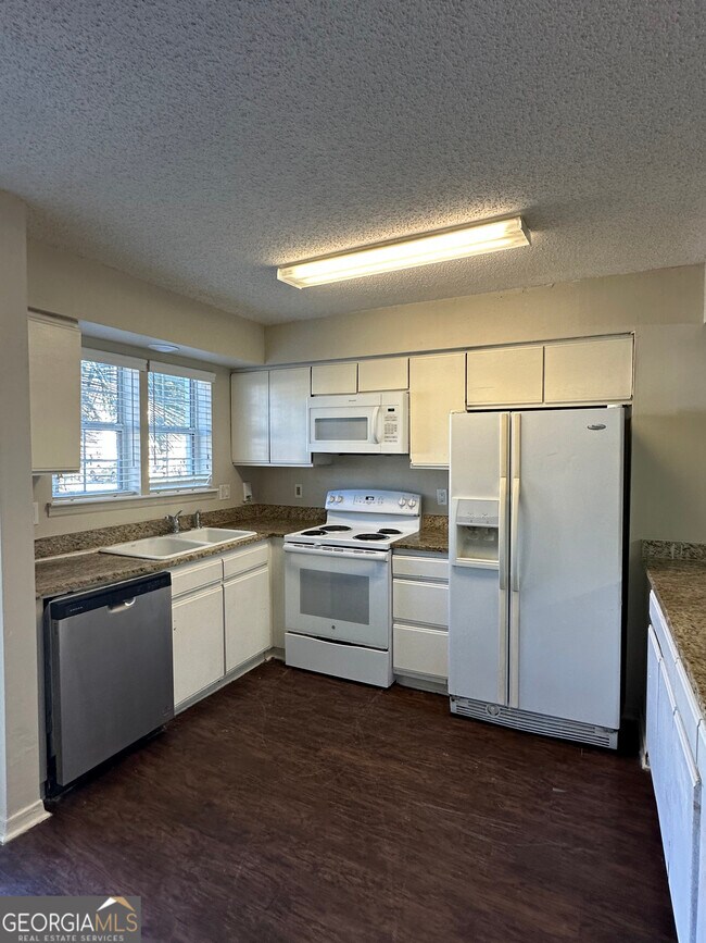 Photo - 105 Inlet Reach Cir