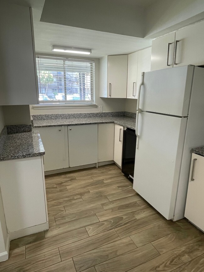 Photo - 6308 Newtown Cir