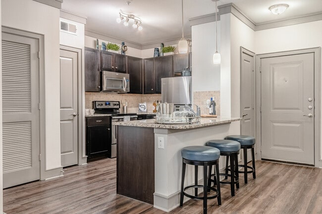 Sorrel Phillips Creek Ranch - Sorrel Phillips Creek Ranch