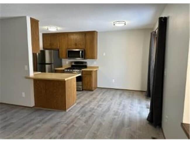 Photo - 17553 Ionia Path