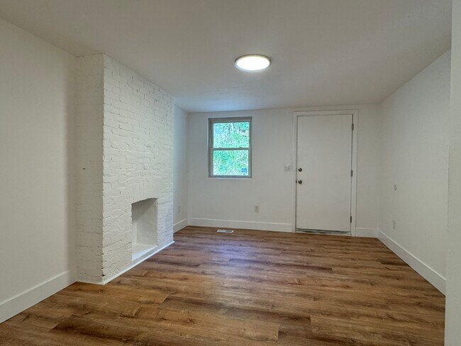 Photo - 223 Evergreen Ave