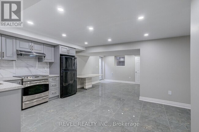 Photo - 1238 Playter Pl