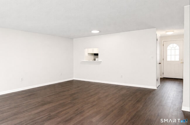 Photo - 16 E Gate Ln Unit 16