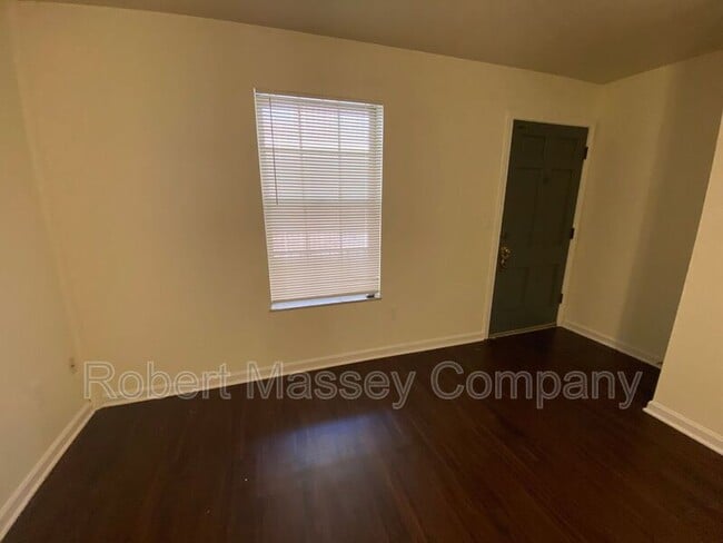 Photo - 2124 Cherokee Pkwy Unit #207