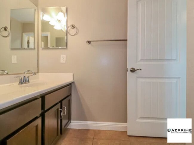 Photo - 2966 N Acacia Way