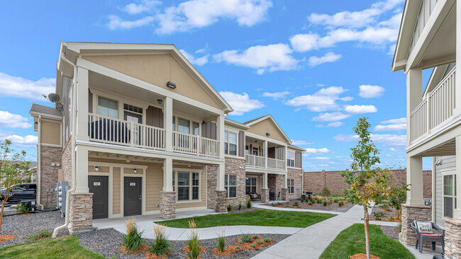 Building Photo - Springs At Eagle Bend Rental