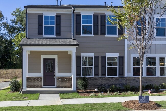 Building Photo - 237 Ribbon Rail St