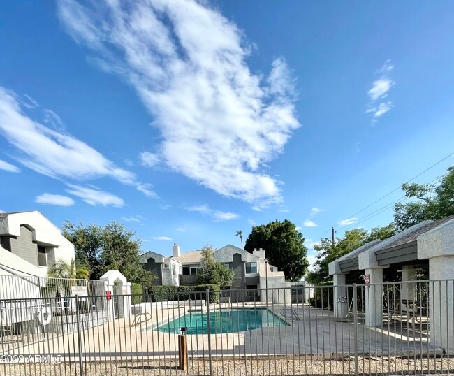 Photo - 9209 N 59th Ave