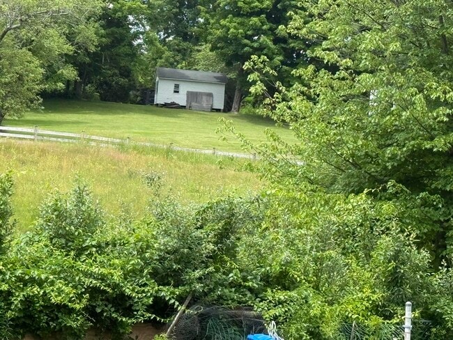 Photo - 5 Walnut Hill Rd