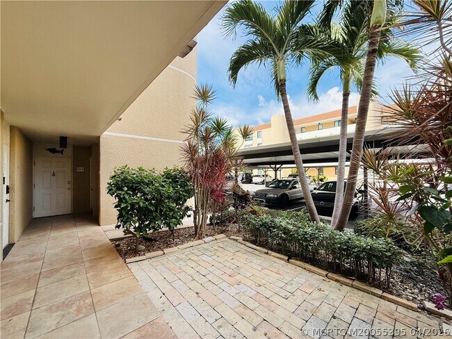 3432 NE Causeway Blvd Unit 104