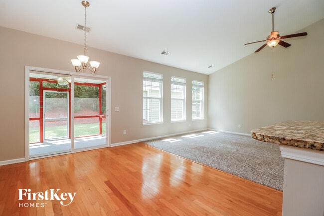 Photo - 115 Marinella Dr