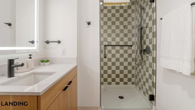 Photo - 1529 N Fremont St Unidad 215