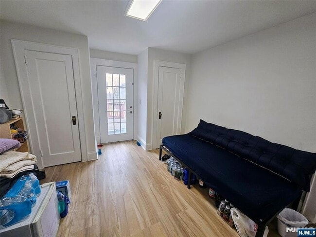 Photo - 483 Cumberland Ave