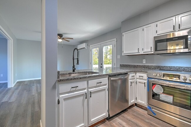 Photo - 254 Wildwood Dr