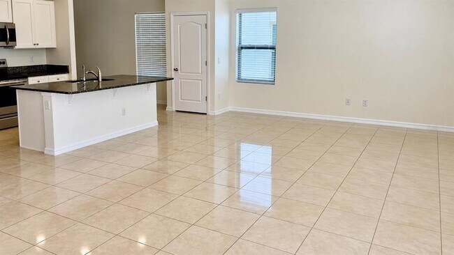 3033 Timber Hawk Cir