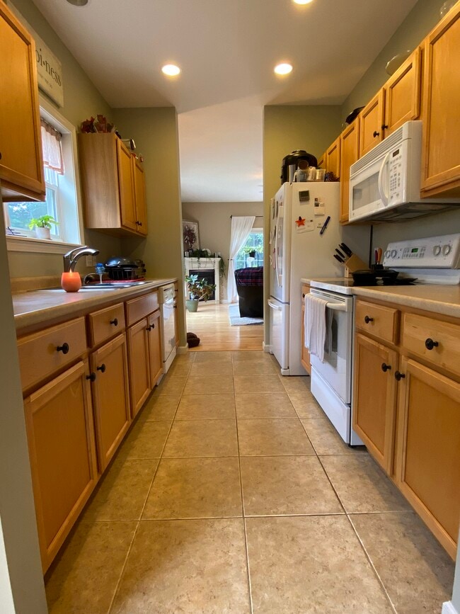 Photo - 7 Marion Ave Unidad 7 Marion Ave