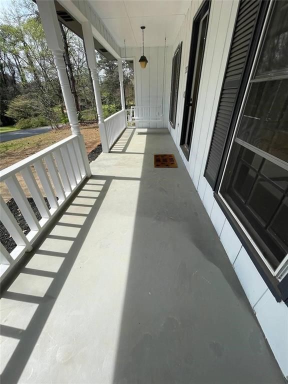 Photo - 1202 Lafayette Dr SW