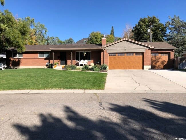 Photo - 3005 S Jonetta Dr